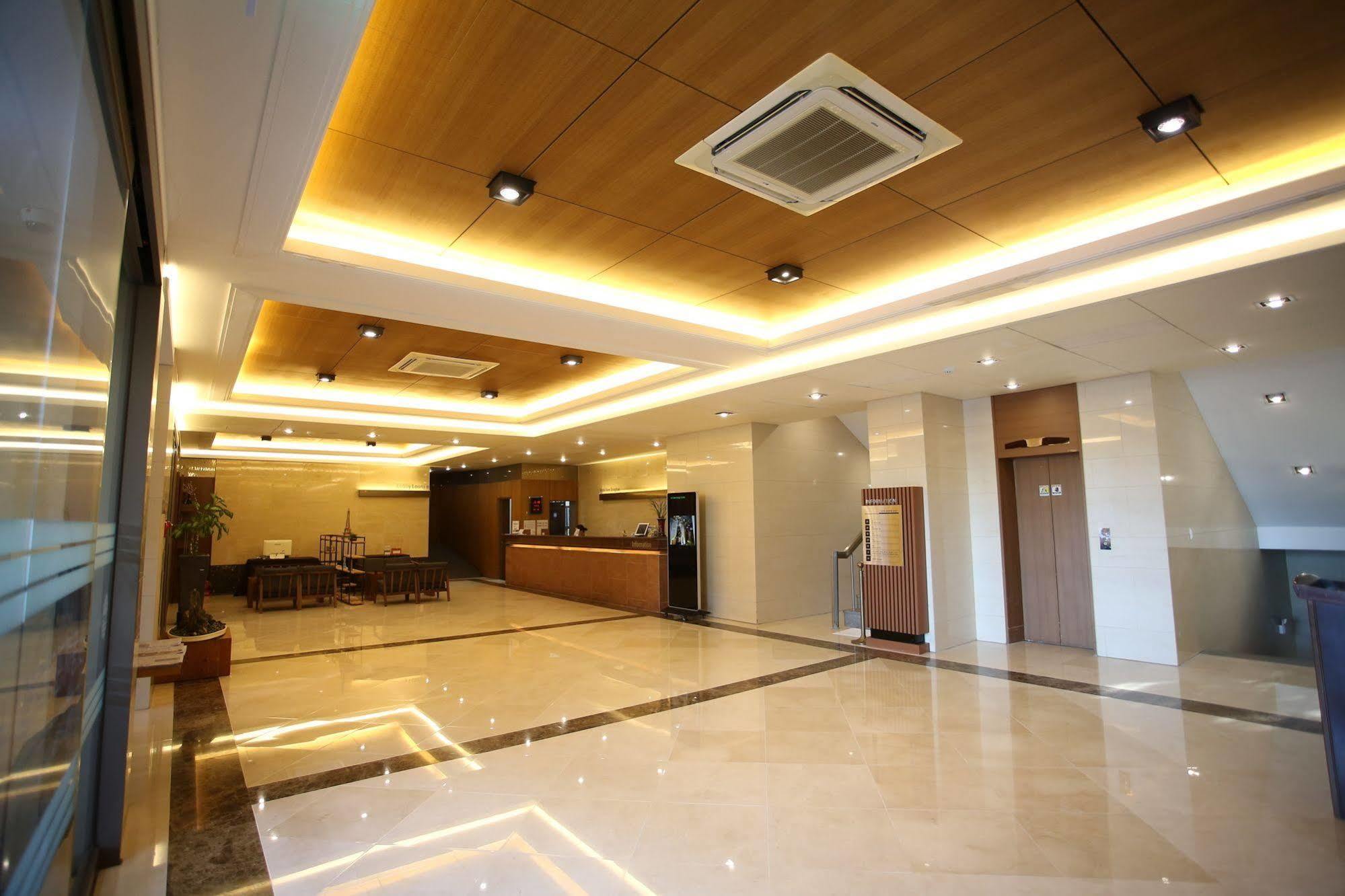 新东海旅游酒店 东海市 外观 照片